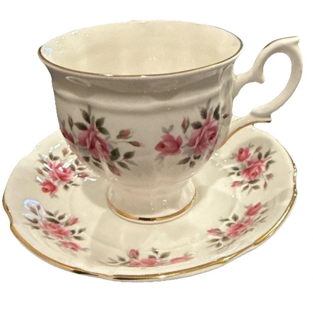 Crown Staffordshire Fine Bone China Tea Cup Saucer‎ Pink Roses Floral Vintage